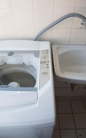 Apartamento à venda com 61m², 2 quartos e 1 vaga Apartamento à venda com 61m², 2 quartos e 1 vagaÁrea de serviço