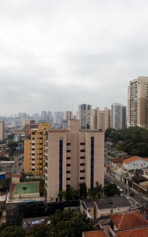 Apartamento à venda com 167m², 4 quartos e 3 vagasVista