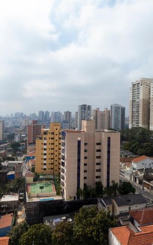 Apartamento à venda com 167m², 4 quartos e 3 vagasVista