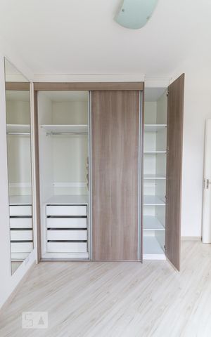 Apartamento à venda com 50m², 2 quartos e 1 vagaQuarto 2 - armário