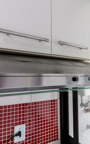 Apartamento à venda com 50m², 2 quartos e 1 vagaCozinha - exaustor