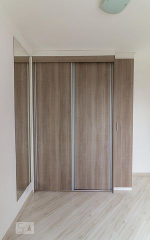 Apartamento à venda com 50m², 2 quartos e 1 vagaQuarto 2 - armário