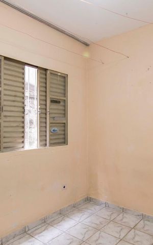 Casa à venda com 150m², 3 quartos e 2 vagasQuarto