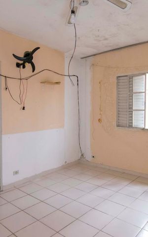 Casa à venda com 150m², 3 quartos e 2 vagasSuíte 2