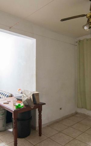 Casa à venda com 150m², 3 quartos e 2 vagasSala