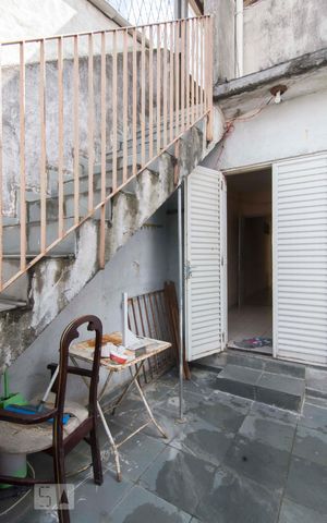 Casa à venda com 150m², 3 quartos e 2 vagasQuintal 