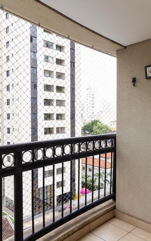 Apartamento à venda com 81m², 3 quartos e 2 vagasVaranda