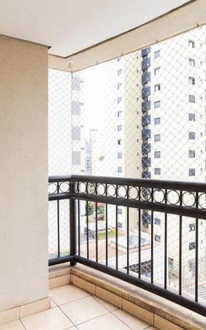 Apartamento à venda com 81m², 3 quartos e 2 vagasVaranda