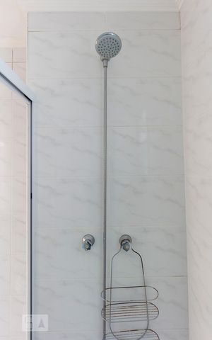 Apartamento à venda com 81m², 3 quartos e 2 vagasBanheiro Social