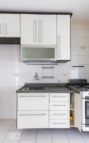 Apartamento à venda com 81m², 3 quartos e 2 vagasCozinha