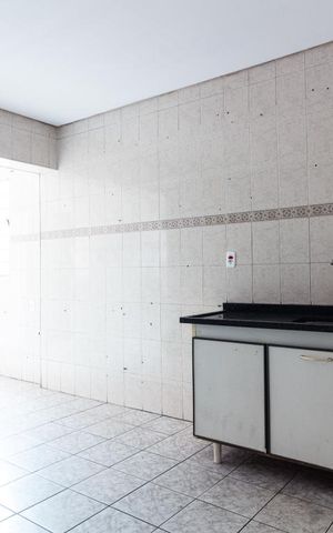 Casa à venda com 249m², 2 quartos e 2 vagasCozinha