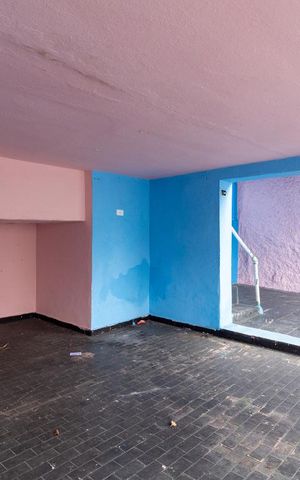 Casa à venda com 249m², 2 quartos e 2 vagasGaragem