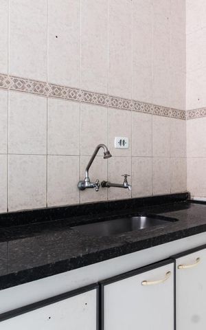 Casa à venda com 249m², 2 quartos e 2 vagasCozinha