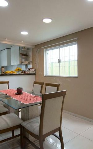 Casa à venda com 270m², 3 quartos e 8 vagasCopa