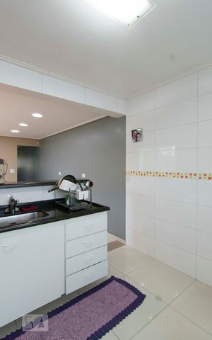 Casa à venda com 270m², 3 quartos e 8 vagasCozinha