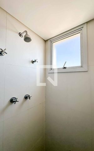 Apartamento para alugar com 178m², 3 quartos e 3 vagas Apartamento para alugar com 178m², 3 quartos e 3 vagasBanheiro da Suíte 1