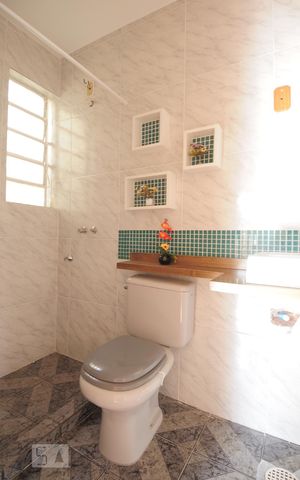 Apartamento à venda com 68m², 2 quartos e 1 vagaBanheiro