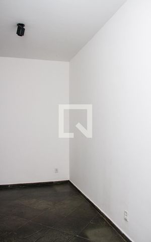 Casa de condomínio para alugar com 80m², 2 quartos e 1 vagaSuíte