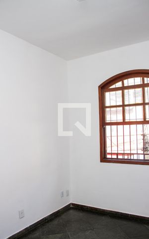 Casa de condomínio para alugar com 80m², 2 quartos e 1 vagaQuarto