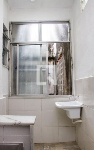 Casa de condomínio para alugar com 80m², 2 quartos e 1 vagaÁrea de Serviço