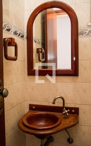 Casa de condomínio para alugar com 80m², 2 quartos e 1 vagaLavabo