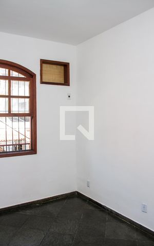 Casa de condomínio para alugar com 80m², 2 quartos e 1 vagaQuarto