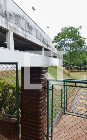 Apartamento à venda com 63m², 3 quartos e 1 vaga Apartamento à venda com 63m², 3 quartos e 1 vagaEspaço Pet