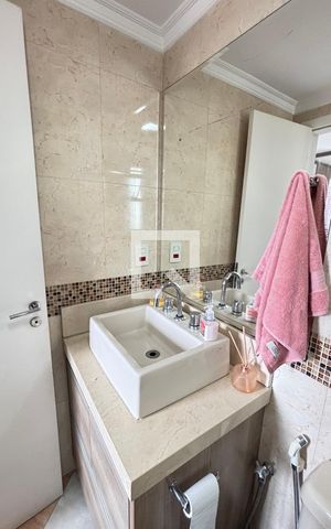 Apartamento à venda com 92m², 3 quartos e 2 vagas Apartamento à venda com 92m², 3 quartos e 2 vagasBanheiro da Suíte