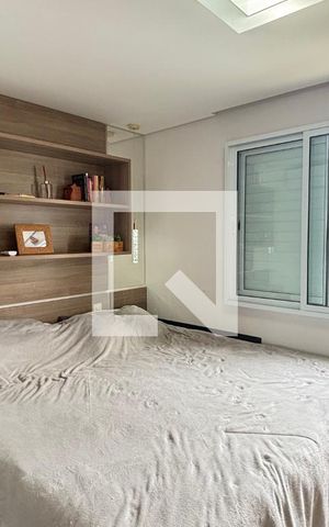 Apartamento à venda com 92m², 3 quartos e 2 vagas Apartamento à venda com 92m², 3 quartos e 2 vagasSuite