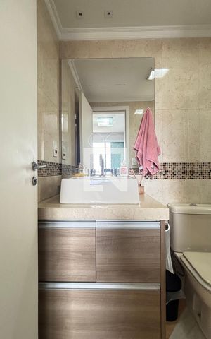 Apartamento à venda com 92m², 3 quartos e 2 vagas Apartamento à venda com 92m², 3 quartos e 2 vagasBanheiro da Suíte