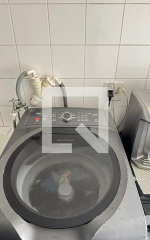 Apartamento à venda com 92m², 3 quartos e 2 vagas Apartamento à venda com 92m², 3 quartos e 2 vagasÁrea de Serviço