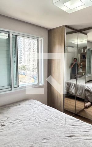 Apartamento à venda com 92m², 3 quartos e 2 vagas Apartamento à venda com 92m², 3 quartos e 2 vagasSuite