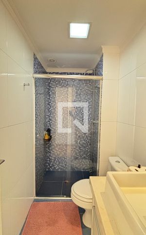 Apartamento à venda com 92m², 3 quartos e 2 vagas Apartamento à venda com 92m², 3 quartos e 2 vagasBanheiro