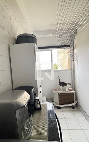Apartamento à venda com 92m², 3 quartos e 2 vagas Apartamento à venda com 92m², 3 quartos e 2 vagasÁrea de Serviço