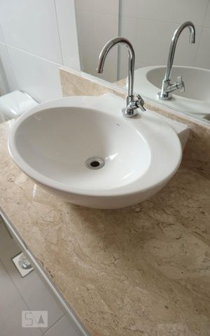 Apartamento para alugar com 69m², 2 quartos e 1 vaga