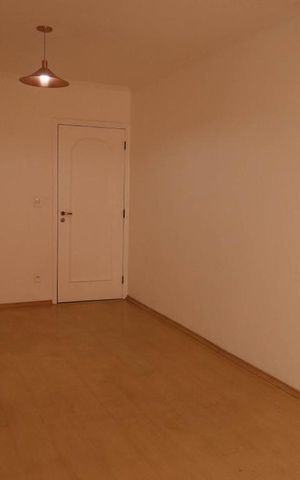 Apartamento para alugar com 69m², 2 quartos e 1 vaga