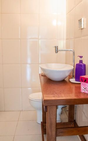 Casa para alugar com 555m², 5 quartos e 7 vagas Casa para alugar com 555m², 5 quartos e 7 vagasLavabo 2