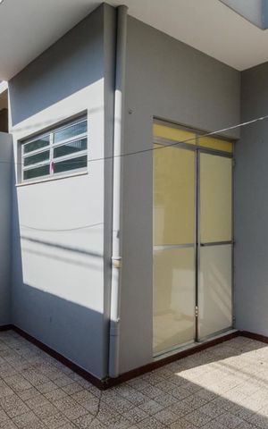 Casa à venda com 110m², 3 quartos e 7 vagasQuintal