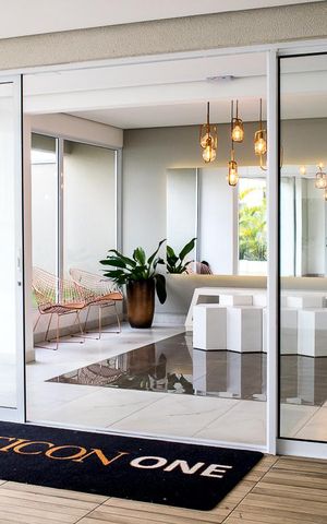 Studio para alugar com 42m², 1 quarto e 2 vagas Studio para alugar com 42m², 1 quarto e 2 vagasHALL ENTRADA