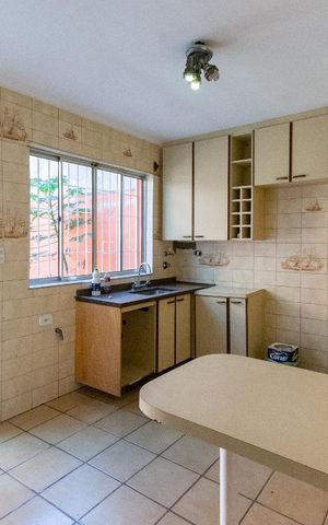Casa para alugar com 160m², 3 quartos e 2 vagasCozinha