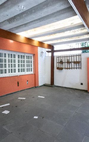 Casa para alugar com 160m², 3 quartos e 2 vagasGaragem