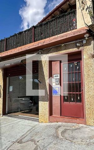 Casa para alugar com 78m², 1 quarto e sem vaga Casa para alugar com 78m², 1 quarto e sem vagaFachada