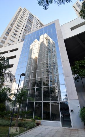 Apartamento à venda com 83m², 3 quartos e 2 vagasFachada