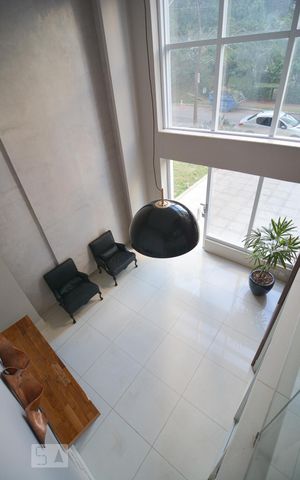 Apartamento à venda com 83m², 3 quartos e 2 vagasEntrada