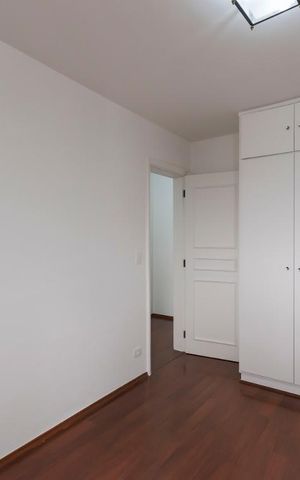 Apartamento à venda com 140m², 3 quartos e 2 vagasQuarto 2