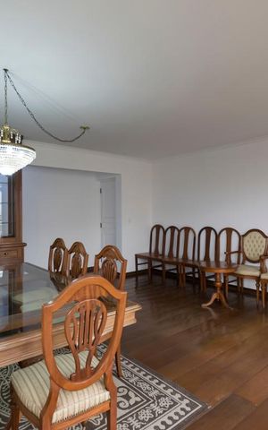 Apartamento à venda com 140m², 3 quartos e 2 vagasSala