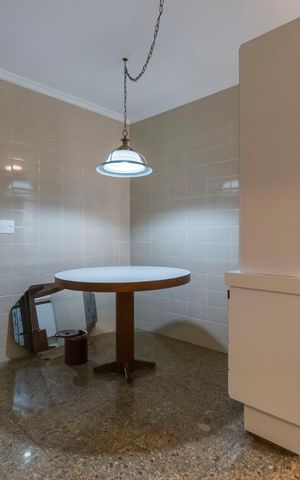 Apartamento à venda com 140m², 3 quartos e 2 vagasCozinha