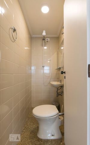 Apartamento à venda com 140m², 3 quartos e 2 vagasBanheiro de serviço