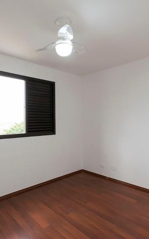 Apartamento à venda com 140m², 3 quartos e 2 vagasQuarto 3 - Suíte
