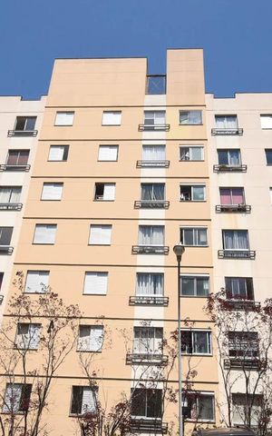 Apartamento para alugar com 49m², 2 quartos e 1 vaga Apartamento para alugar com 49m², 2 quartos e 1 vagaFachada
